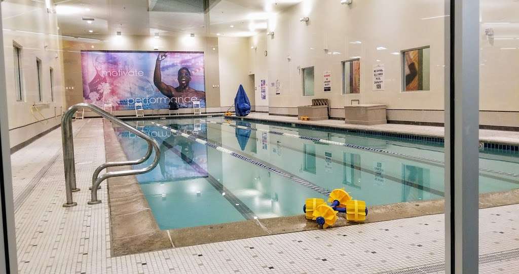 Piscina LA Fitness - Hawthorne-147th Street - Los Angeles County