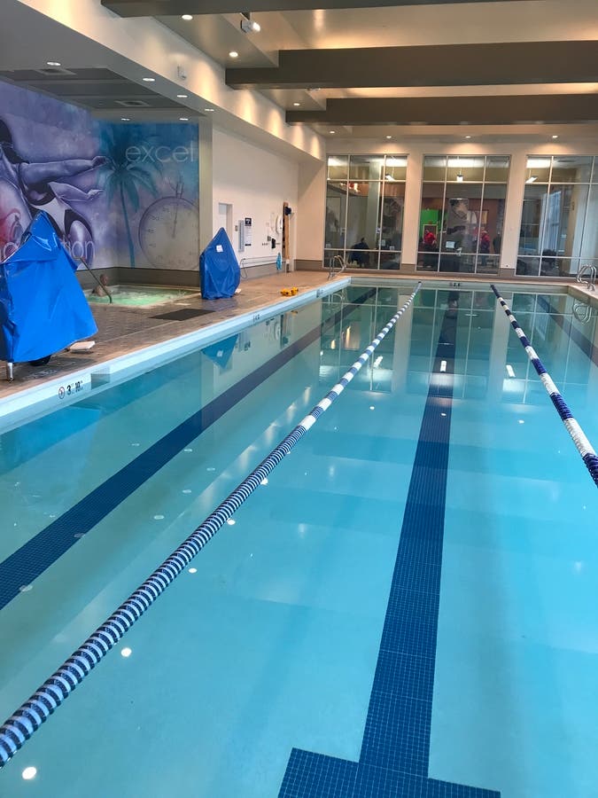 Piscina LA Fitness - Lake Zurich - Lake County