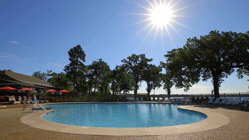 Piscina Lake Lawn Resort - Walworth County