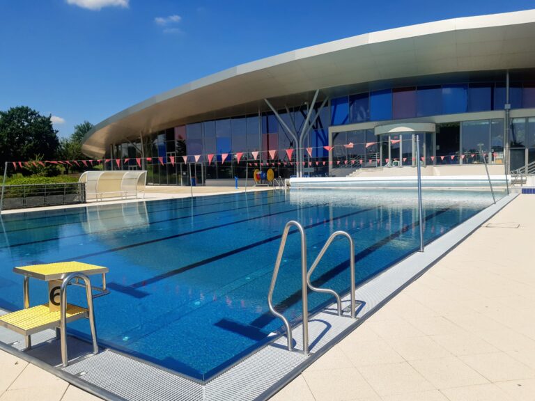 Piscina L'Aquatis - Fougeres