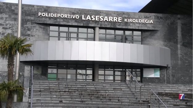 Piscina Laseserre Kiroldegia | Polideportivo Laseserre - Barakaldo