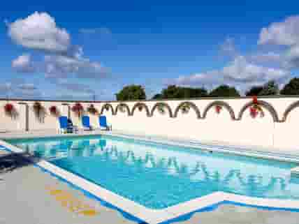 Piscina Laura Holt Memorial Pool - Penobscot County