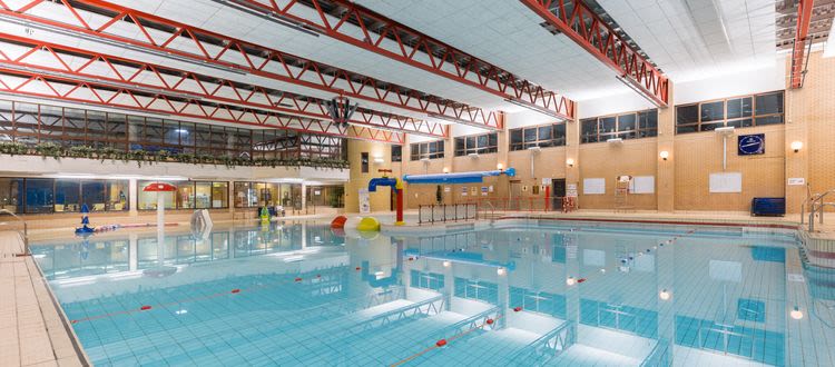 Piscina Llanishen Leisure Centre - Cardiff