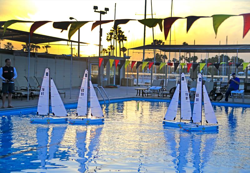 Piscina Long Beach Yacht Club - Los Angeles County