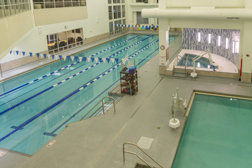 Piscina Loyola Center For Fitness - Cook County