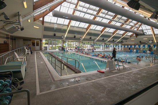 Piscina Lynnwood Recreation Center & Pool - Snohomish County