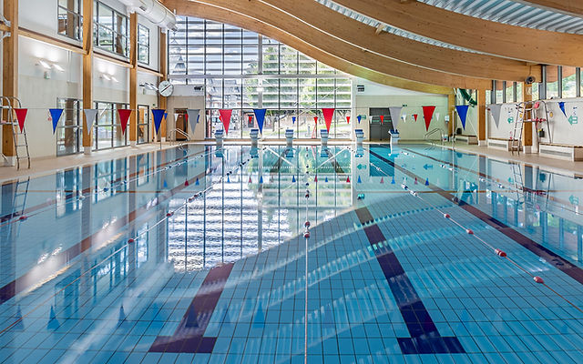 Piscina Malvern Active - Malvern College Sports Centre - Worcestershire