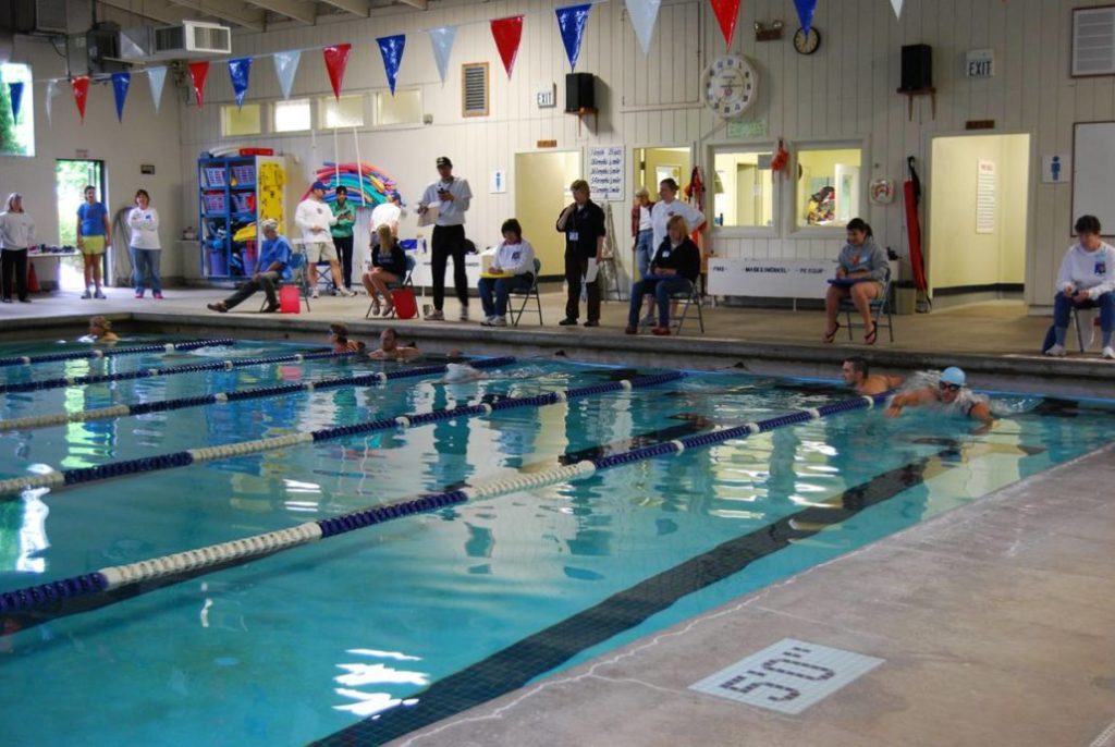 Piscina Mapleton Center YMCA - Boulder County