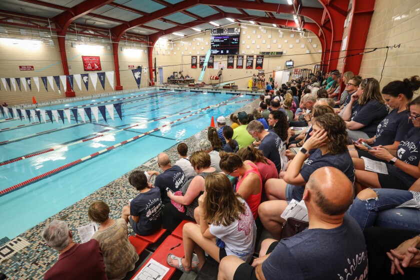 Piscina Marshall High School Swimming Pool - Calhoun County