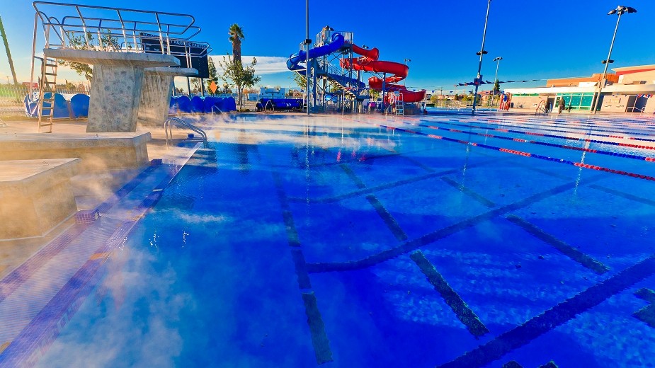 Piscina McMurtrey Aquatic Center - Kern County