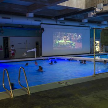 Piscina Medgar Evers College Swimming Pool - New York City (All 5 Boroughs)