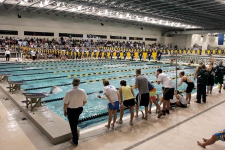 Piscina Michael P. O'Brien Athletics & Recreation Center - St. Mary’s College - Saint Marys County