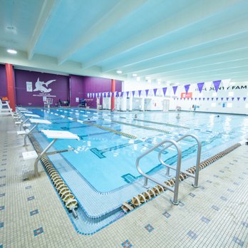 Piscina Mid County Family YMCA - Saint Louis County