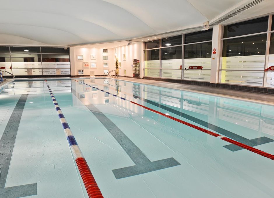 Piscina Milton Keynes Fitness & Wellbeing Gym - Buckinghamshire