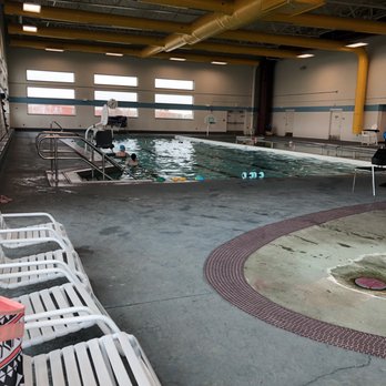 Piscina Montebello Recreation Center - Denver County