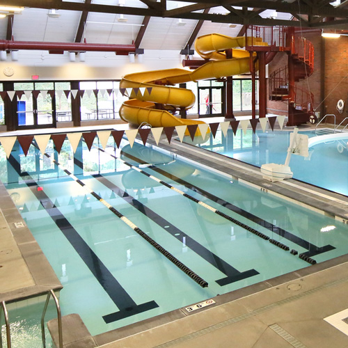 Piscina Mountain Park Clubhouse - Clackamas County