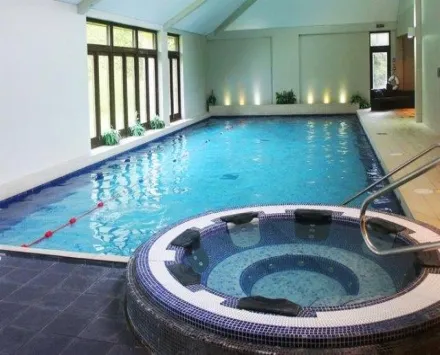 Piscina Nant Ddu Lodge Hotel & Spa - Merthyr Tydfil