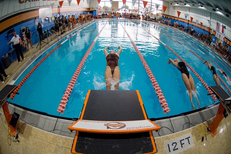 Piscina Nathan Johnson Memorial Natatorium - Campbell University - Harnett County