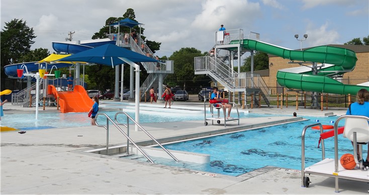 Piscina Newton Recreation Commission Indoor Pool - Harvey County