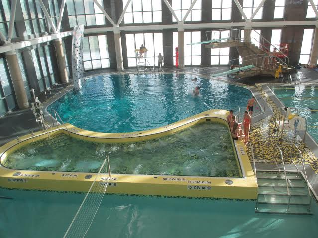 Piscina Northern Kentucky Uinversity Campus Recreation Center - Campbell County