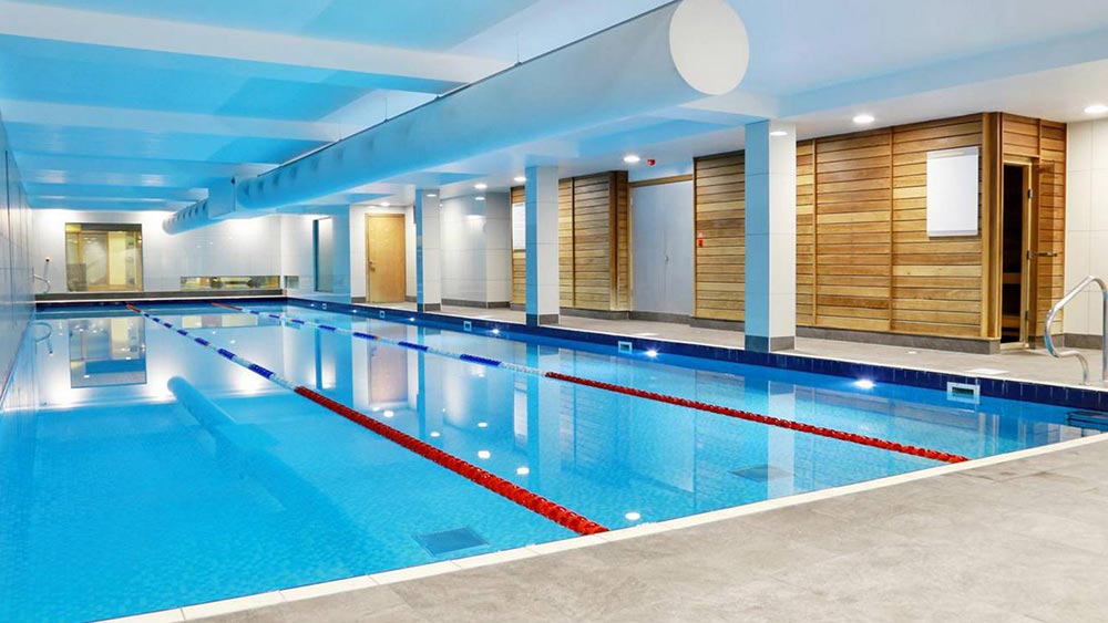 Piscina Nuffield Health - Shoreditch Fitness & Wellbeing Gym - London Metropolitan Area