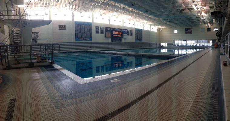 Piscina Oakland University Aquatic Center - Oakland County