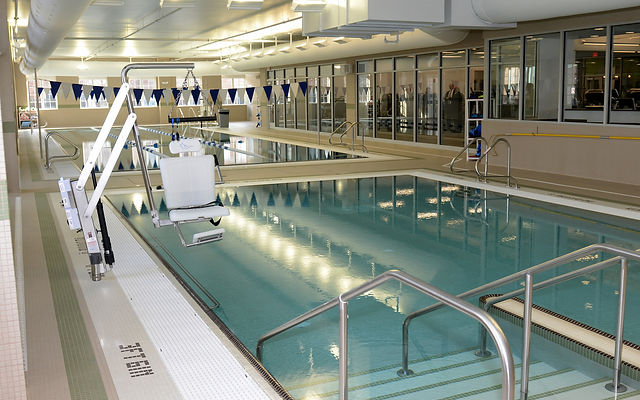 Piscina Ohio State Health and Fitness Center New Albany - Franklin County