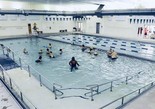 Piscina Olathe Family YMCA - Johnson County