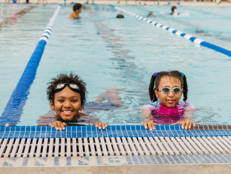 Piscina Oxnard Aquatic Center - Ventura County