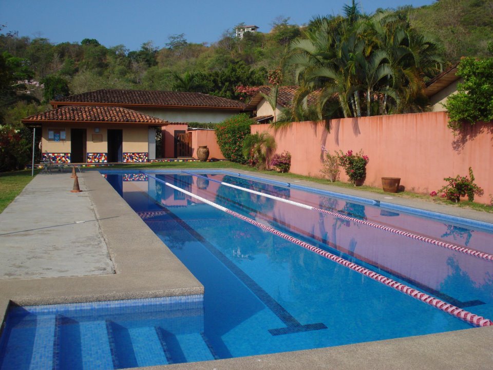 Piscina Peak Training Center - Jacó - Jaco