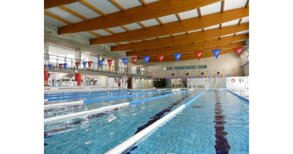 Piscina Piscina Coberta Municipal de Salt - Salt