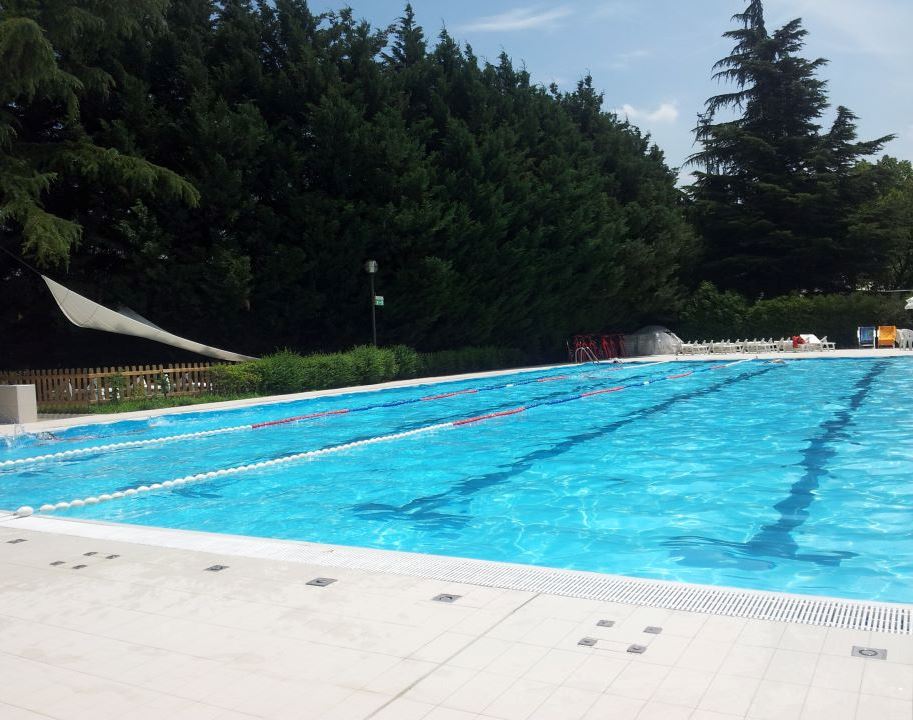 Piscina Piscina Comunale di Fornovo di Taro - Fornovo di Taro