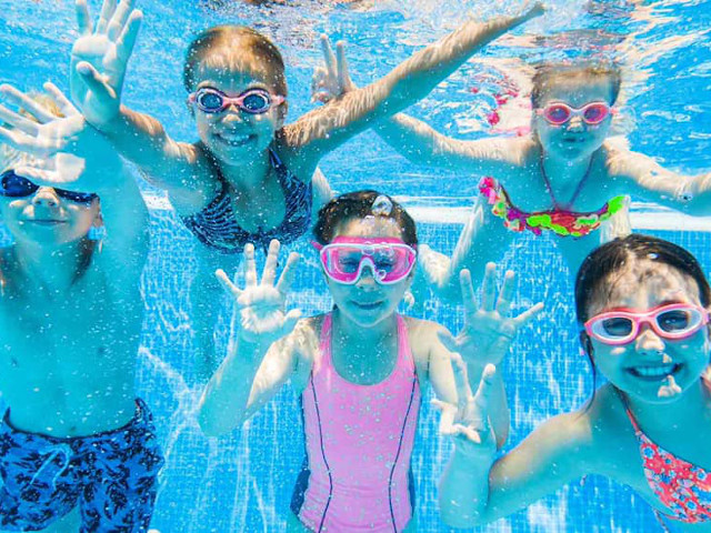 Piscina Piscina Coperta del Centro Scolastico Canavée - Mendrisio