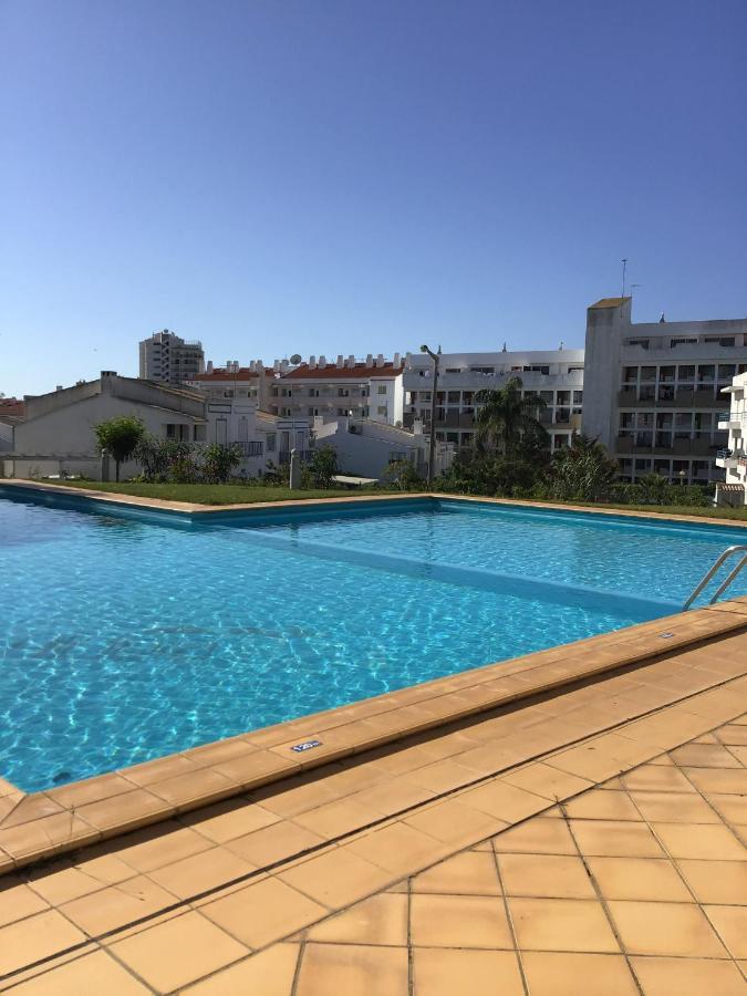 Piscina Piscina do Complexo Desportivo Vitorino Nemésio - Praia da Vitoria