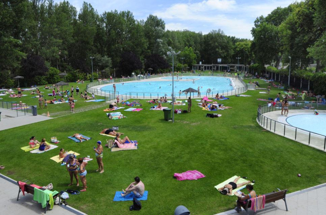 Piscina Piscina Municipal de San Amaro - A Coruna (La Coruna)