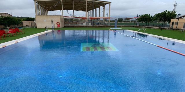 Piscina Piscina Municipal Santa Eugènia - Girona (Gerona)