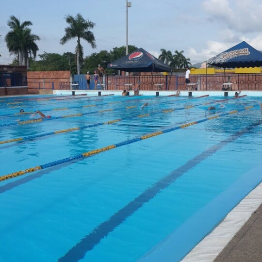 Piscina Piscina Olímpica de Girardot - Girardot