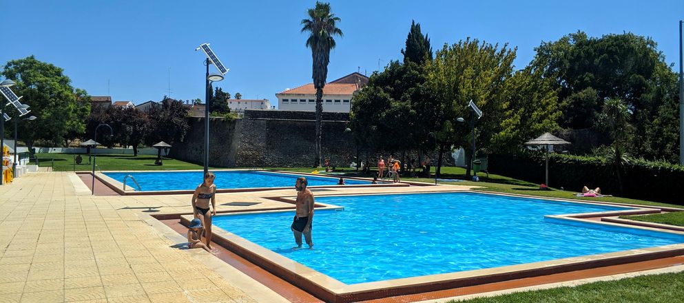 Piscina Piscinas Municipais de Estremoz - Estremoz