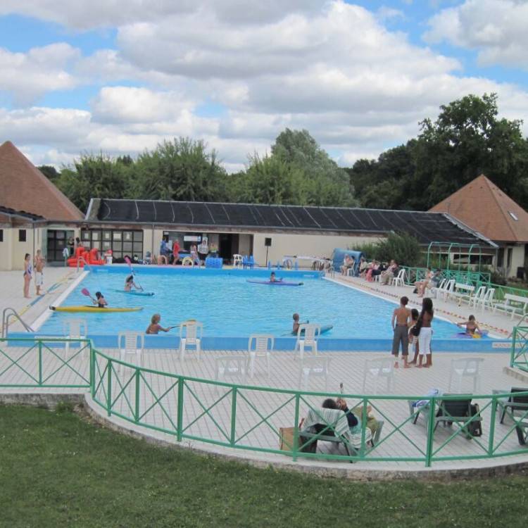 Piscina Piscine des Ménigouttes - Le Blanc