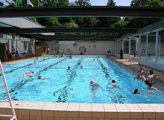 Piscina Piscine Municipale Ernest Watel - Saint Cyr sur Loire