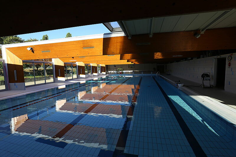 Piscina Piscine Municipale Roger Gladieux - Saint Fargeau Ponthierry