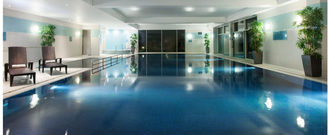 Piscina Quad Wellness & Spa at the Crowne Plaza Marlow - Buckinghamshire