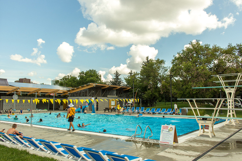 Piscina Queen Elizabeth Park Pool - Halton Regional Municipality