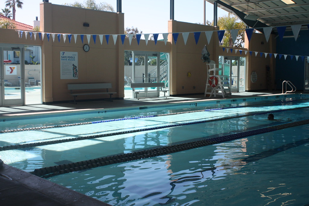 Piscina Rancho Family YMCA - San Diego County