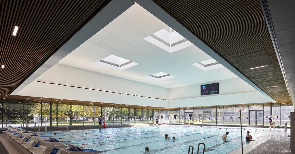 Piscina Ravelin Sports Centre - University of Portsmouth - Hampshire