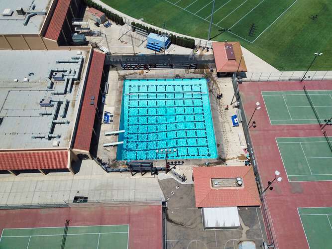Piscina Redwood High School Swimming Pool - Marin County