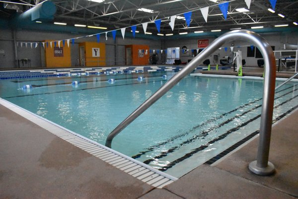 Piscina Reidsville Family YMCA - Rockingham County