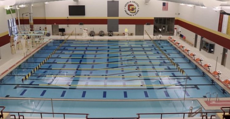 Piscina Robert K. Carr Pool - Oberlin College - Lorain County