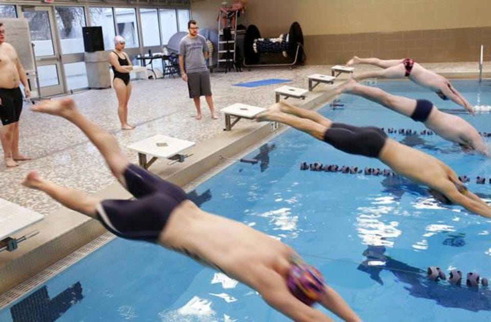 Piscina Rose State College Aquatic Center - Oklahoma County