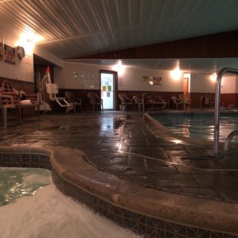 Piscina Royalty Athletic Club at the Royalty Inn - Coos County